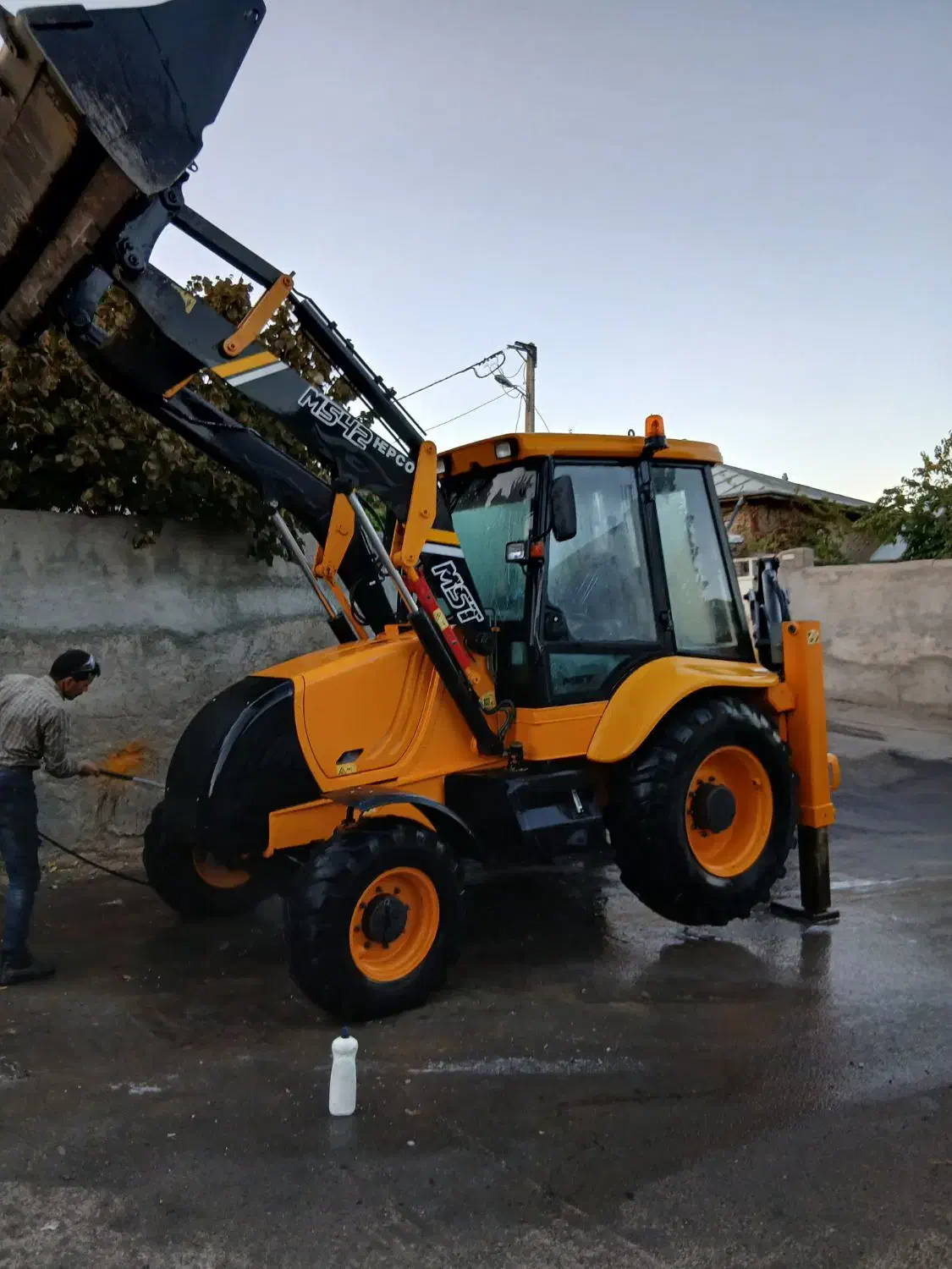 فروش بکهو mstمدل2016|خودرو سنگین|خلخال, |دیوار