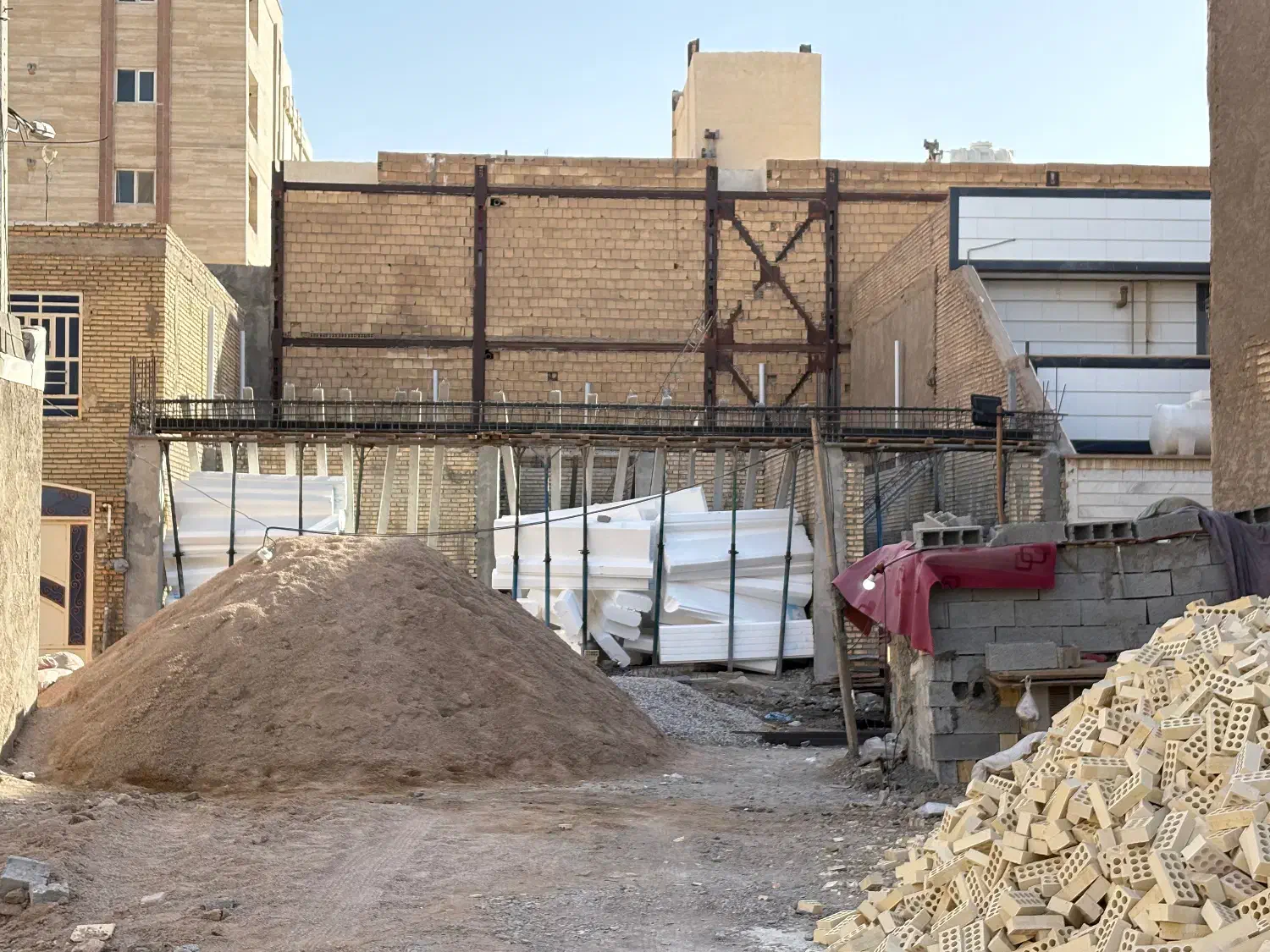 پیش فروش واحد های ۹۳متری زمین شهری|پیش‌فروش املاک|آبادان, |دیوار