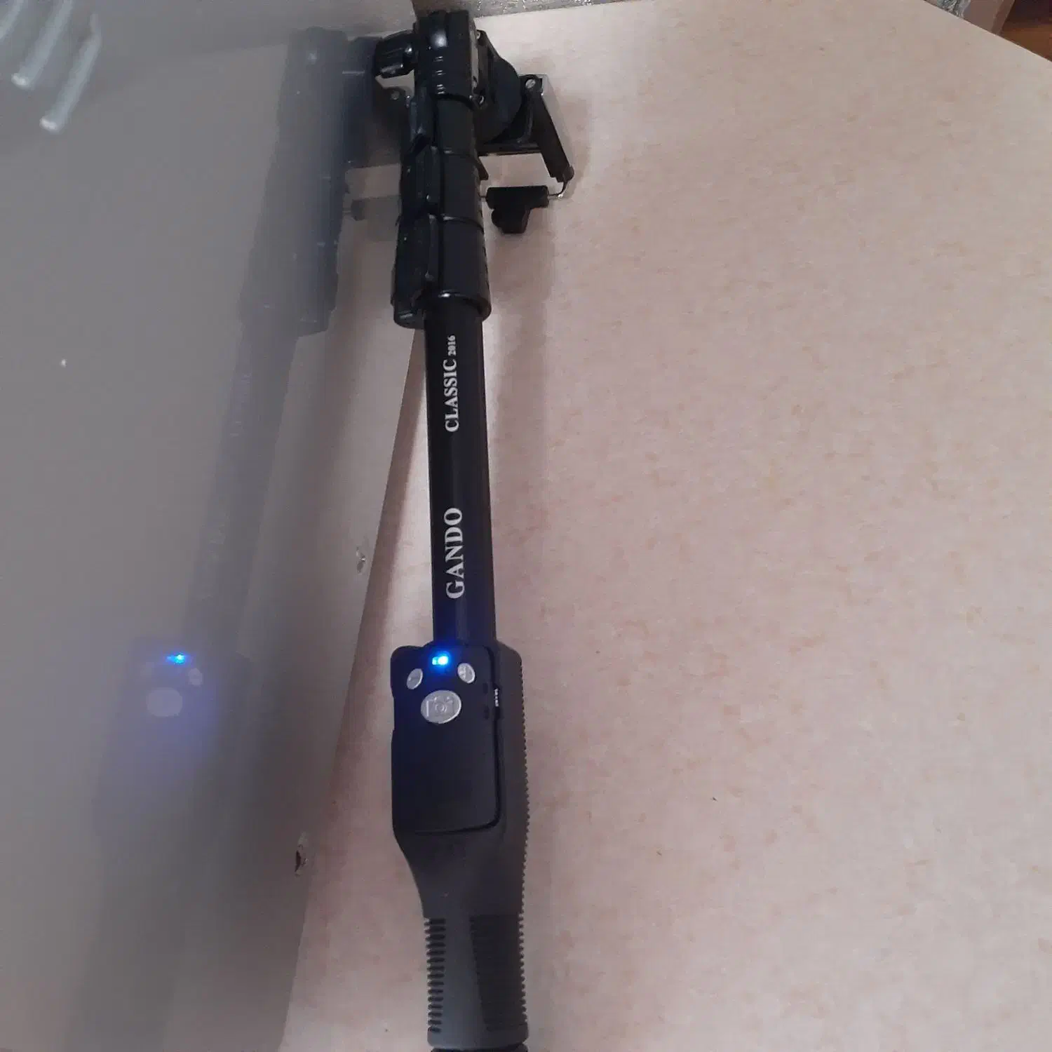 مونوپاد|لوازم جانبی موبایل و تبلت|اراک, |دیوار