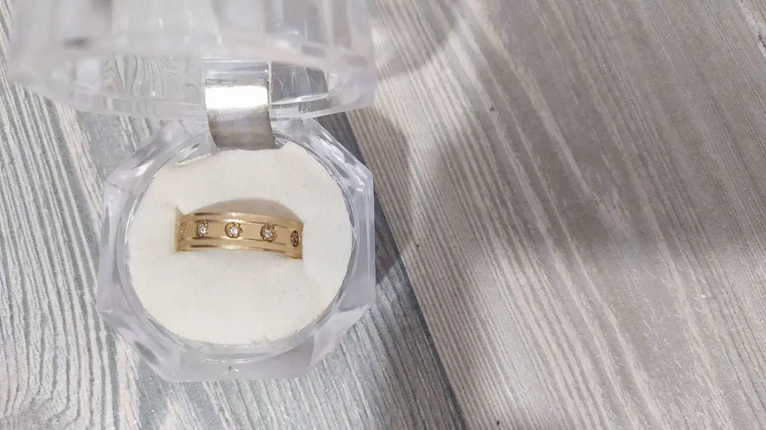 طلا|جواهرات|کرمان, |دیوار