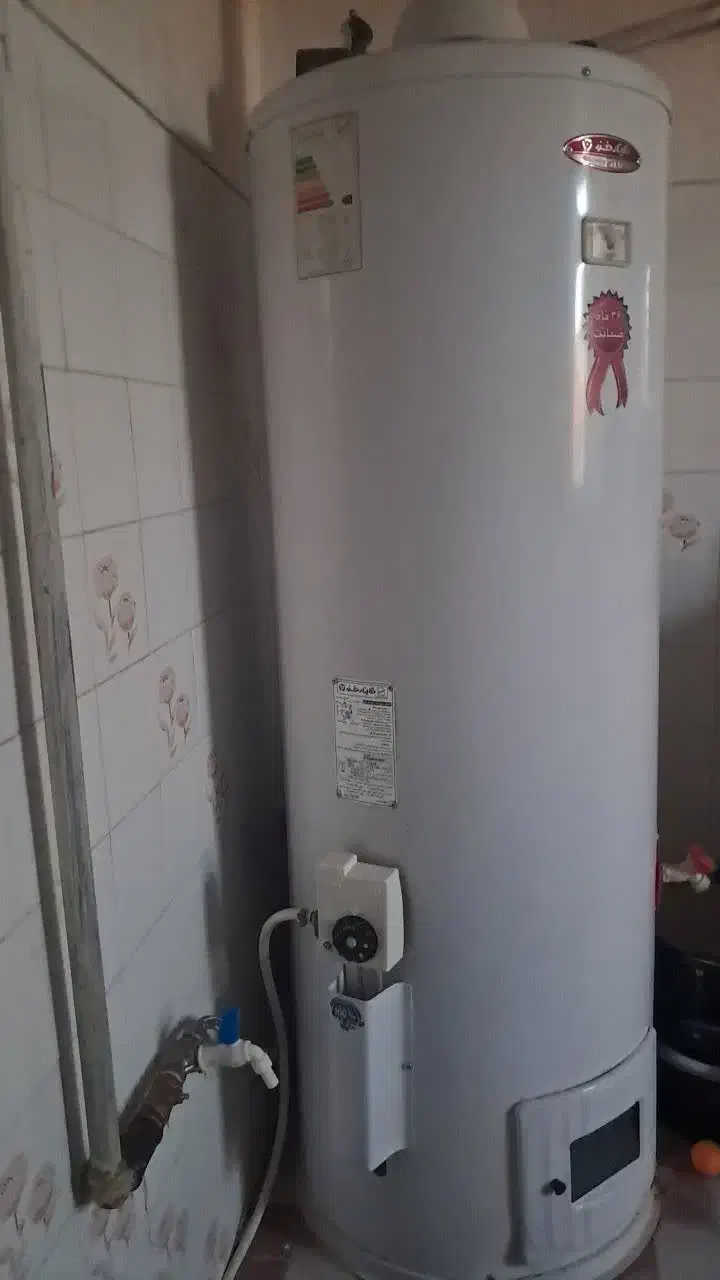 آبگرمکن و یخچال|آبگرمکن، پکیج، شوفاژ|گل تپه, |دیوار