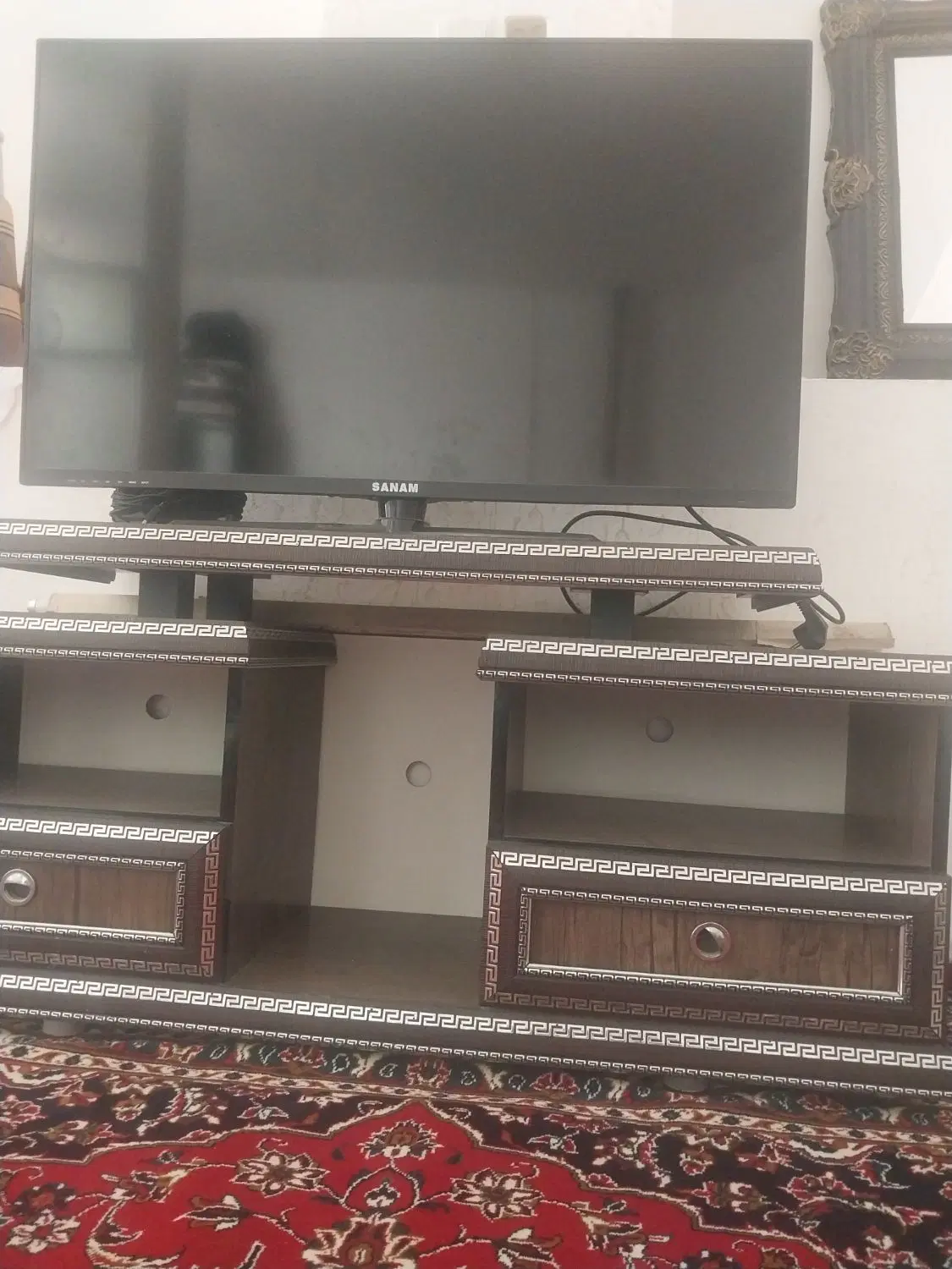 LED ۴۲ اینچ|تلویزیون و پروژکتور|نجف‌آباد, شهرک صنعتی نجف آباد|دیوار