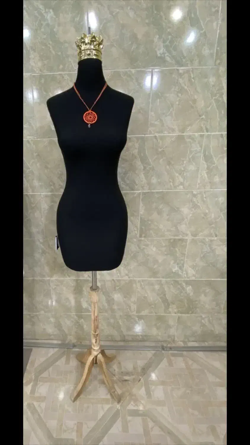 مانکن|حراج|اردکان, |دیوار