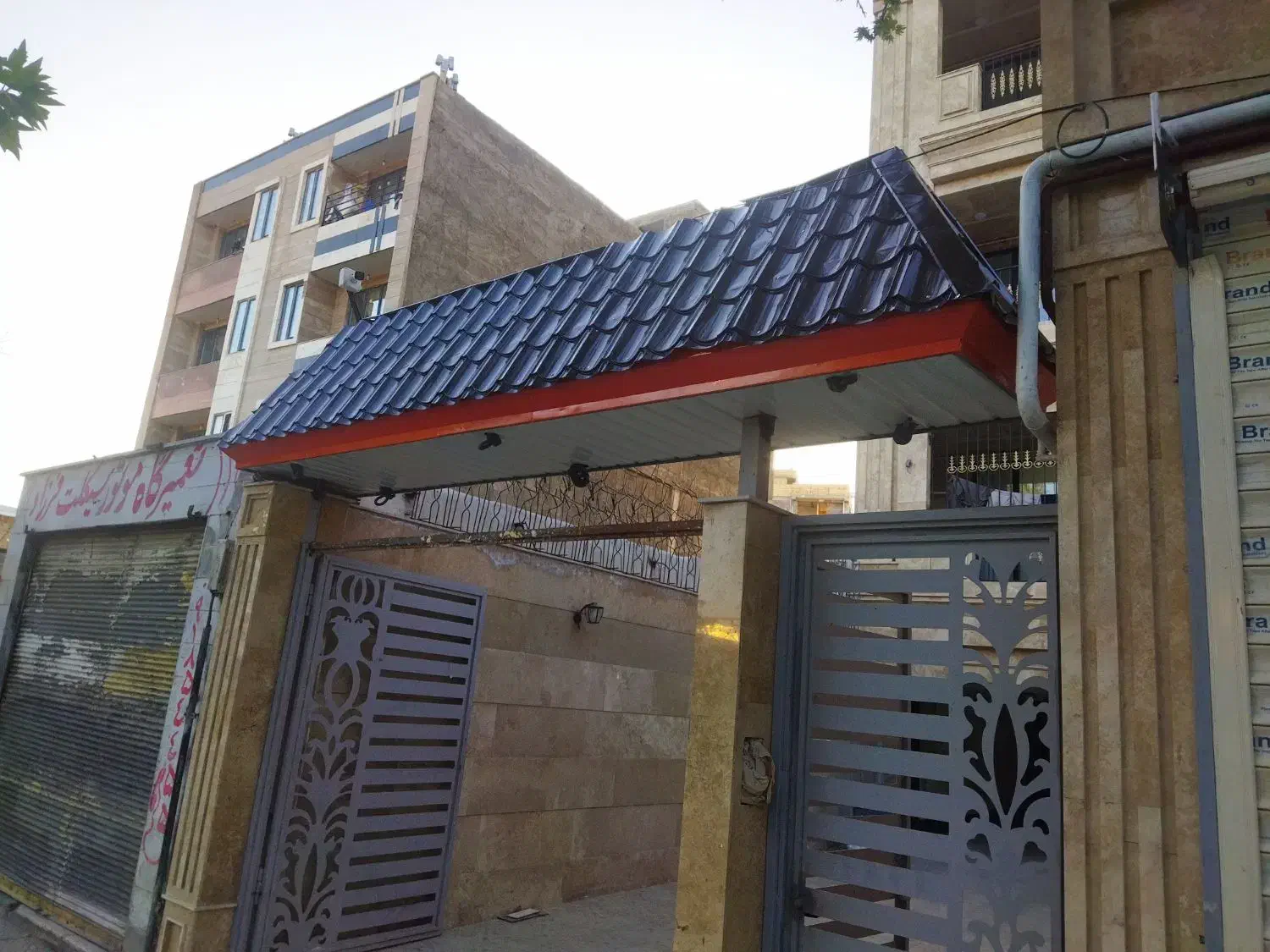 سقف شیروانی|خدمات پیشه و مهارت|بیجار, |دیوار