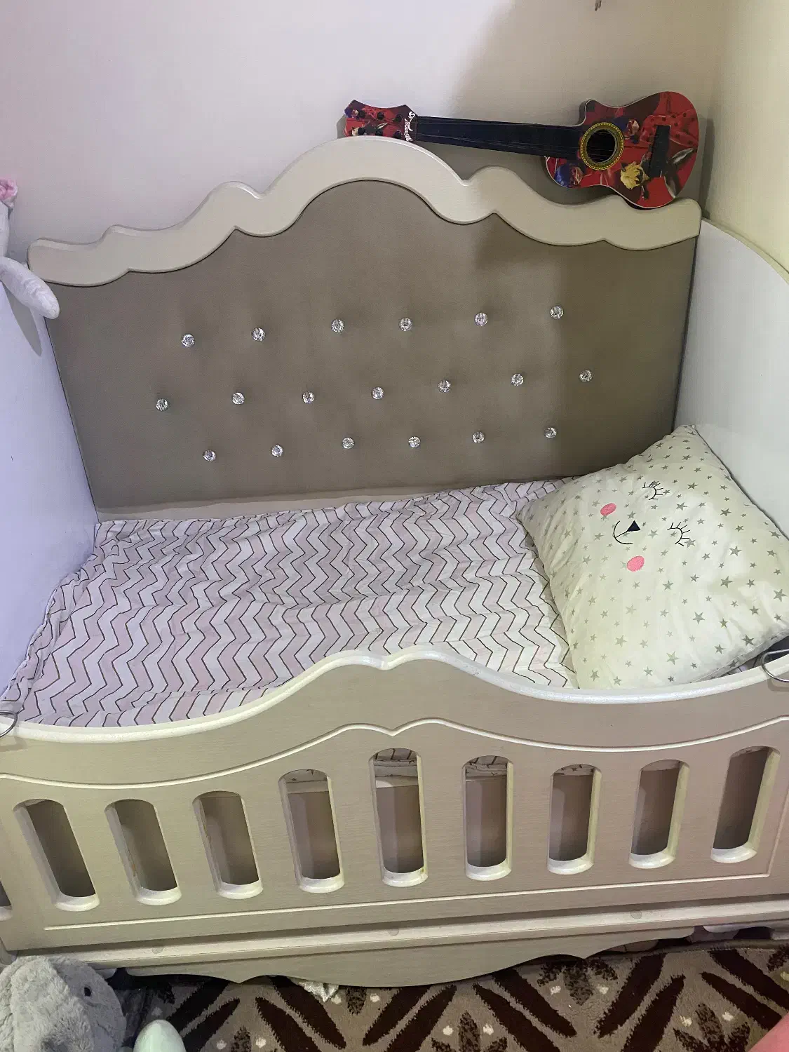 تخت خواب بچگانه|تخت و صندلی بچه|تهران, والفجر (افسریه)|دیوار