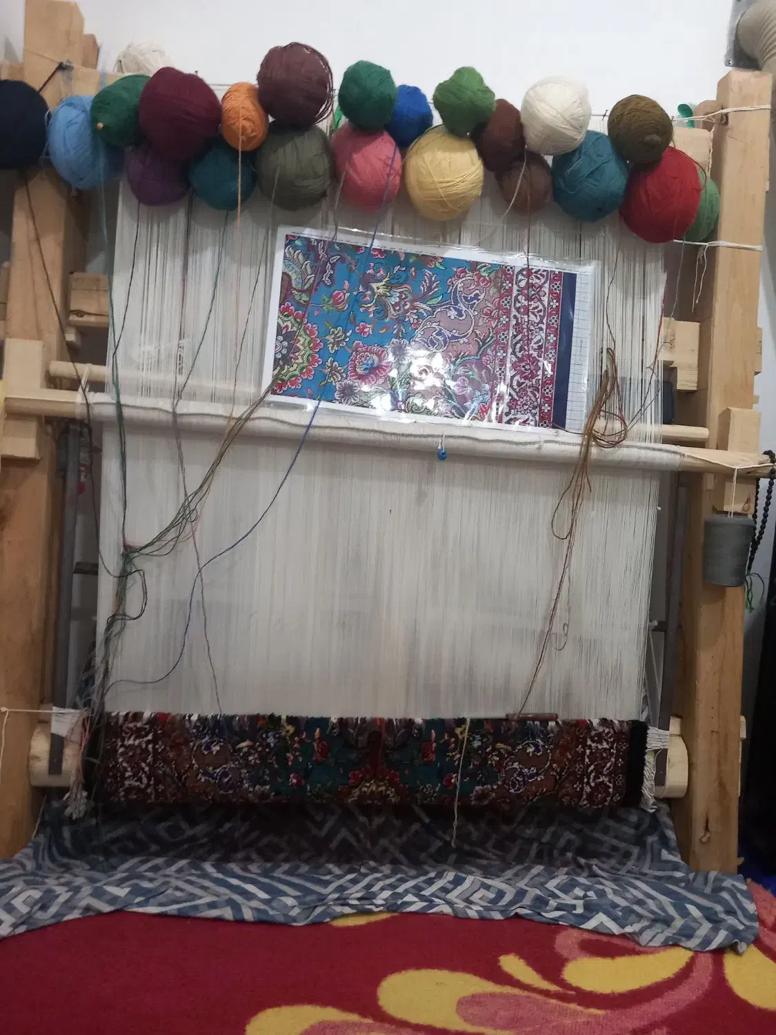 دارقالی باوسایل|فرش|تکاب, |دیوار