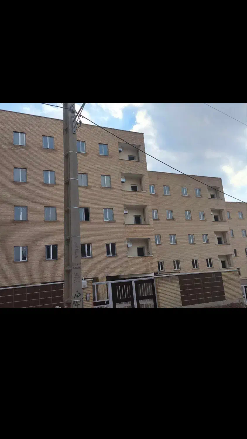 مسکن مهر فاز۲/پارکینگ مسقف/نیروانتظامی|فروش آپارتمان|خرمآباد, |دیوار