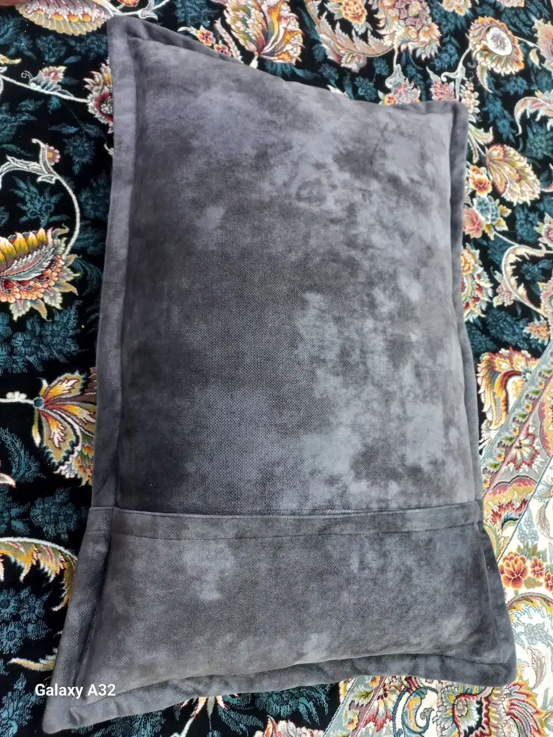 ۱۲عددنومعاوضه دارم بارنگ روشن جنسشان خیلی خوبه|کیف، کفش، کمربند|نورآباد, |دیوار