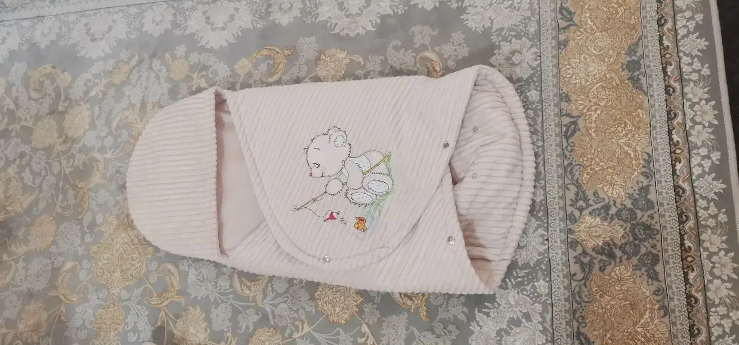 ست خواب نوزادی|رختخواب، بالش، پتو|اشنویه, |دیوار