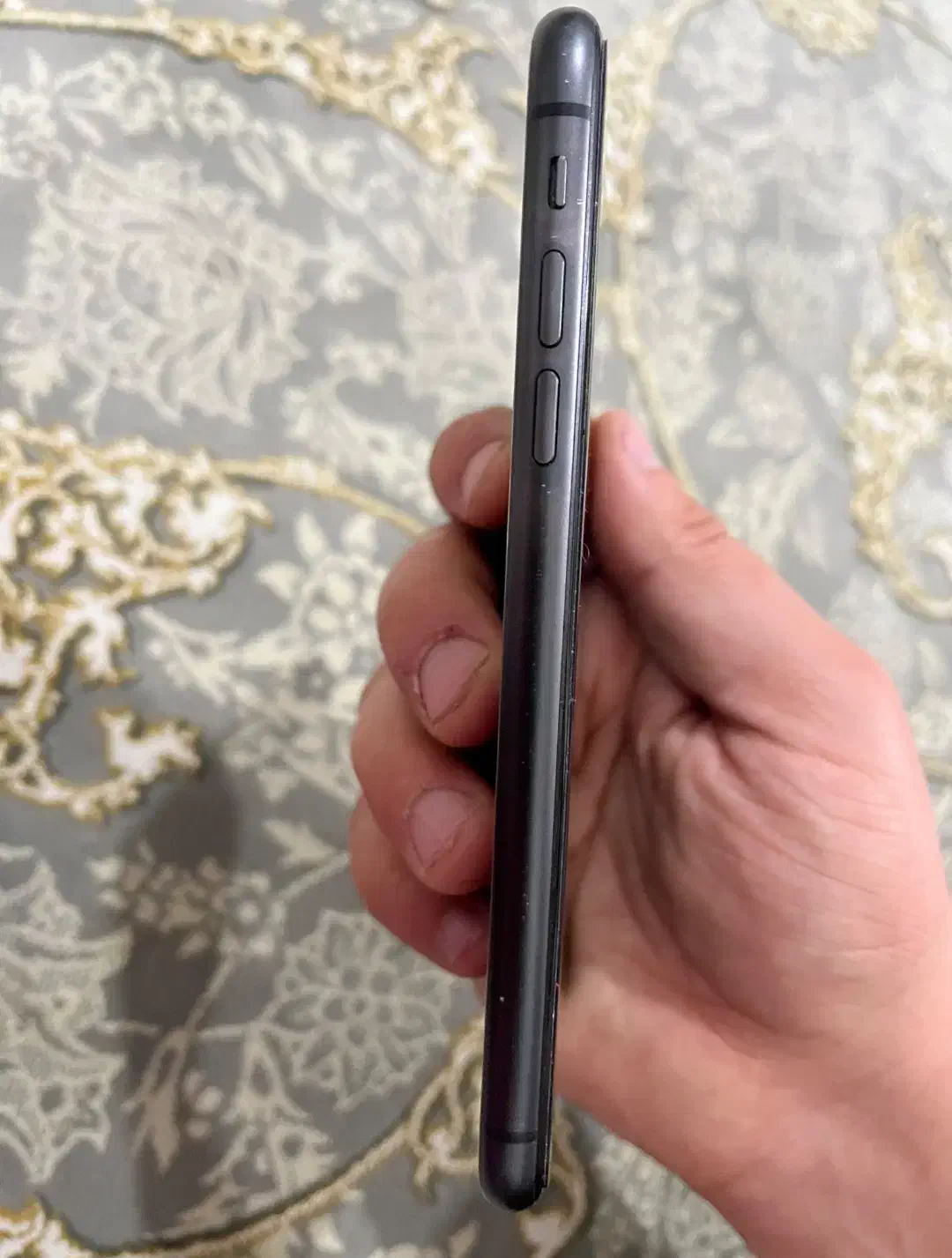 گوشی آیفون۱۱نرمال|موبایل|رشت, بازار|دیوار