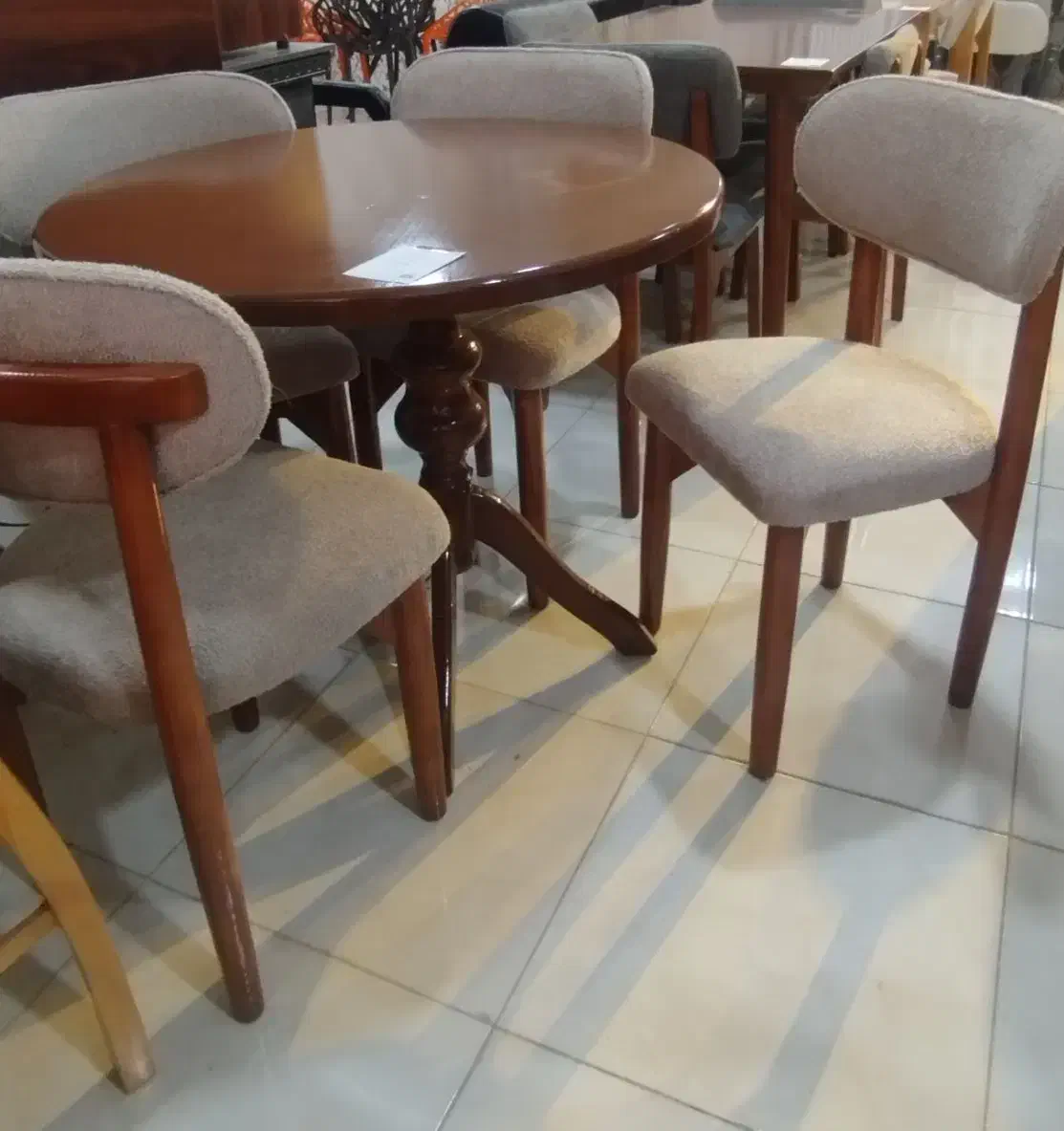 ناهارخوری تدی زیبای زرکالا|میز و صندلی غذاخوری|یاسوج, |دیوار