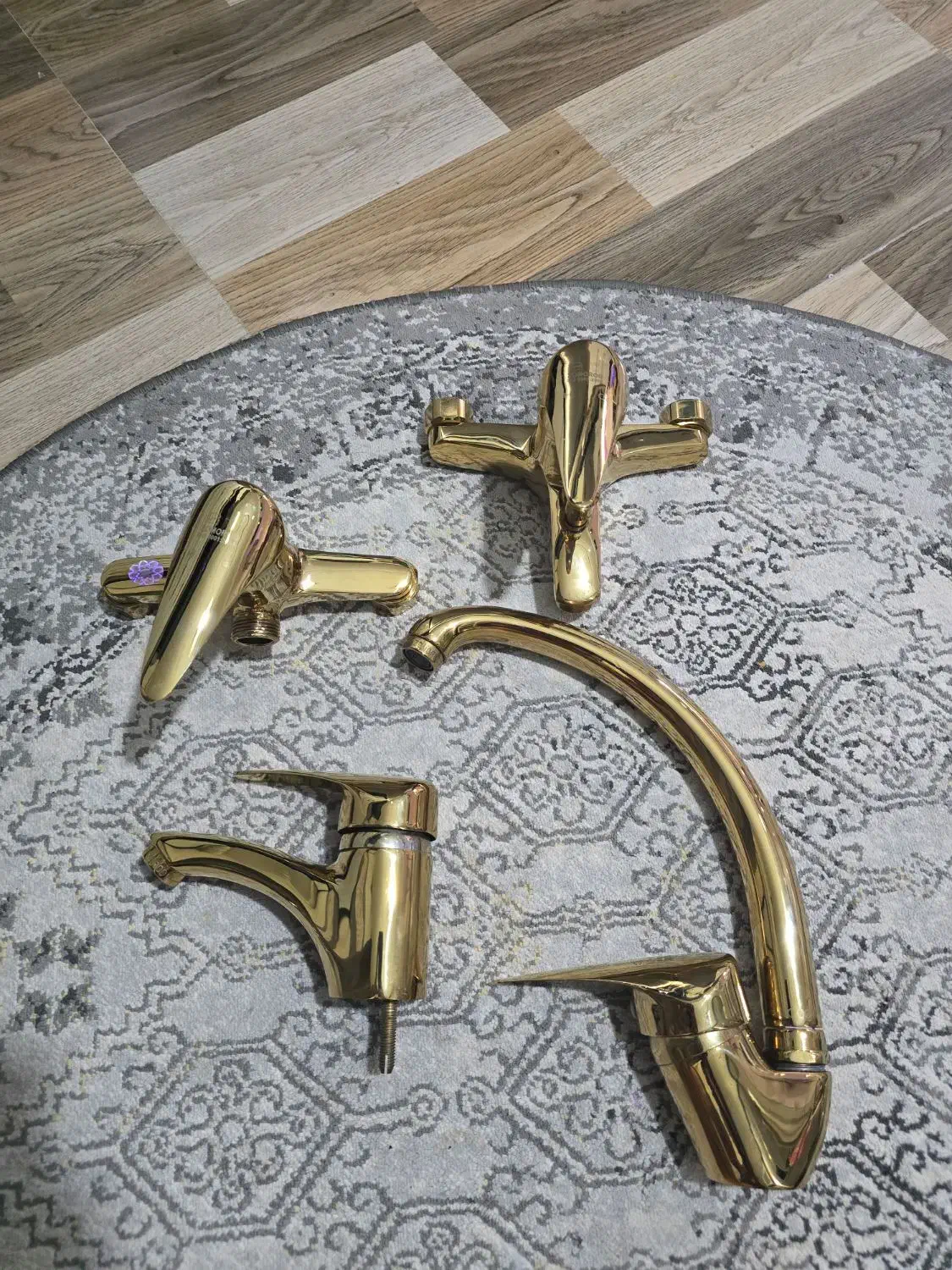 شیرآلات نو . ابزار آچار|لوازم حمام|گرگان, |دیوار