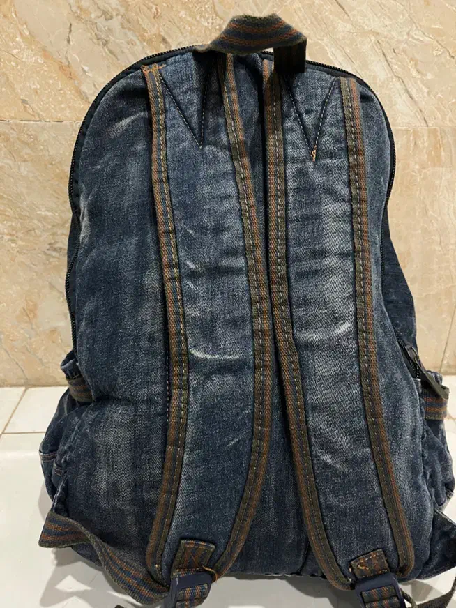 کوله جین و برزنت درجه یک|کیف، کفش، کمربند|اهواز, فرهنگ شهر|دیوار