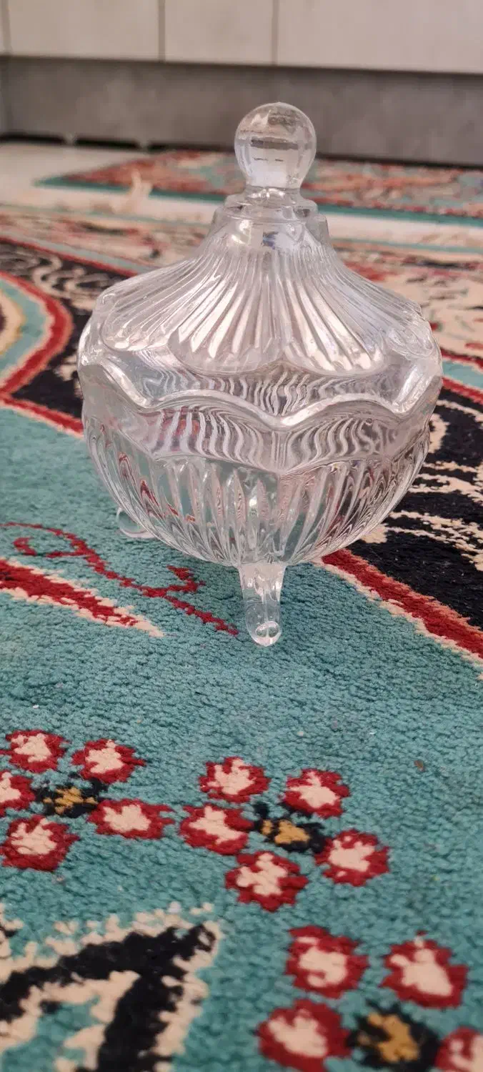 مقداری ظروف آشپزخونه|ظروف سرو و پذیرایی|اراک, |دیوار