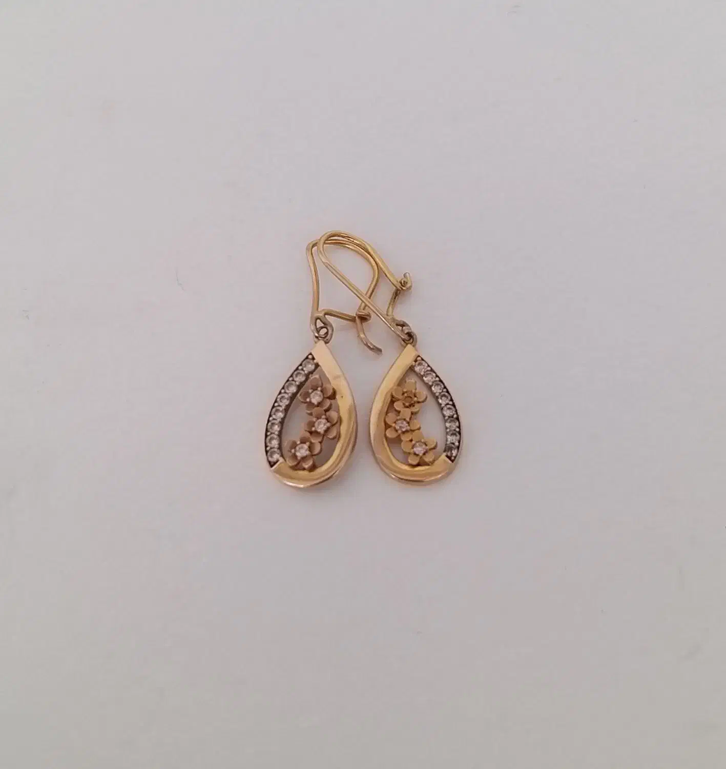 دستبند. انگشتر . گوشواره و پلاک طلا تمیز و شیک|جواهرات|بیرجند, |دیوار