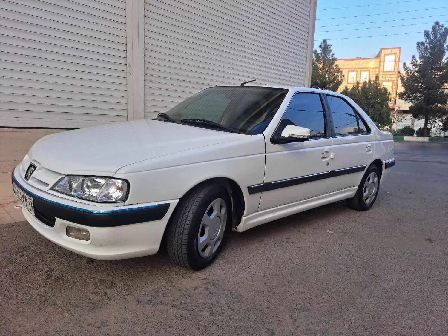 پژوپارس|خودرو سواری و وانت|قم, حکمت شمالی|دیوار