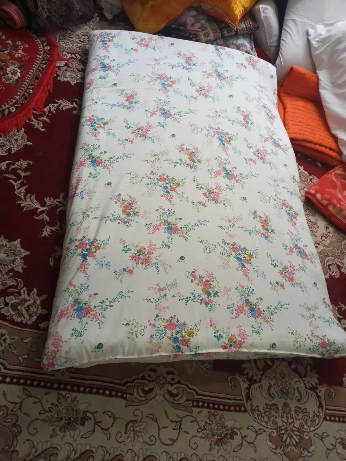 لحاف‌مخمل‌باتشک‌۲و۳باراشتفاده‌شده|رختخواب، بالش، پتو|تهران, وصفنارد|دیوار