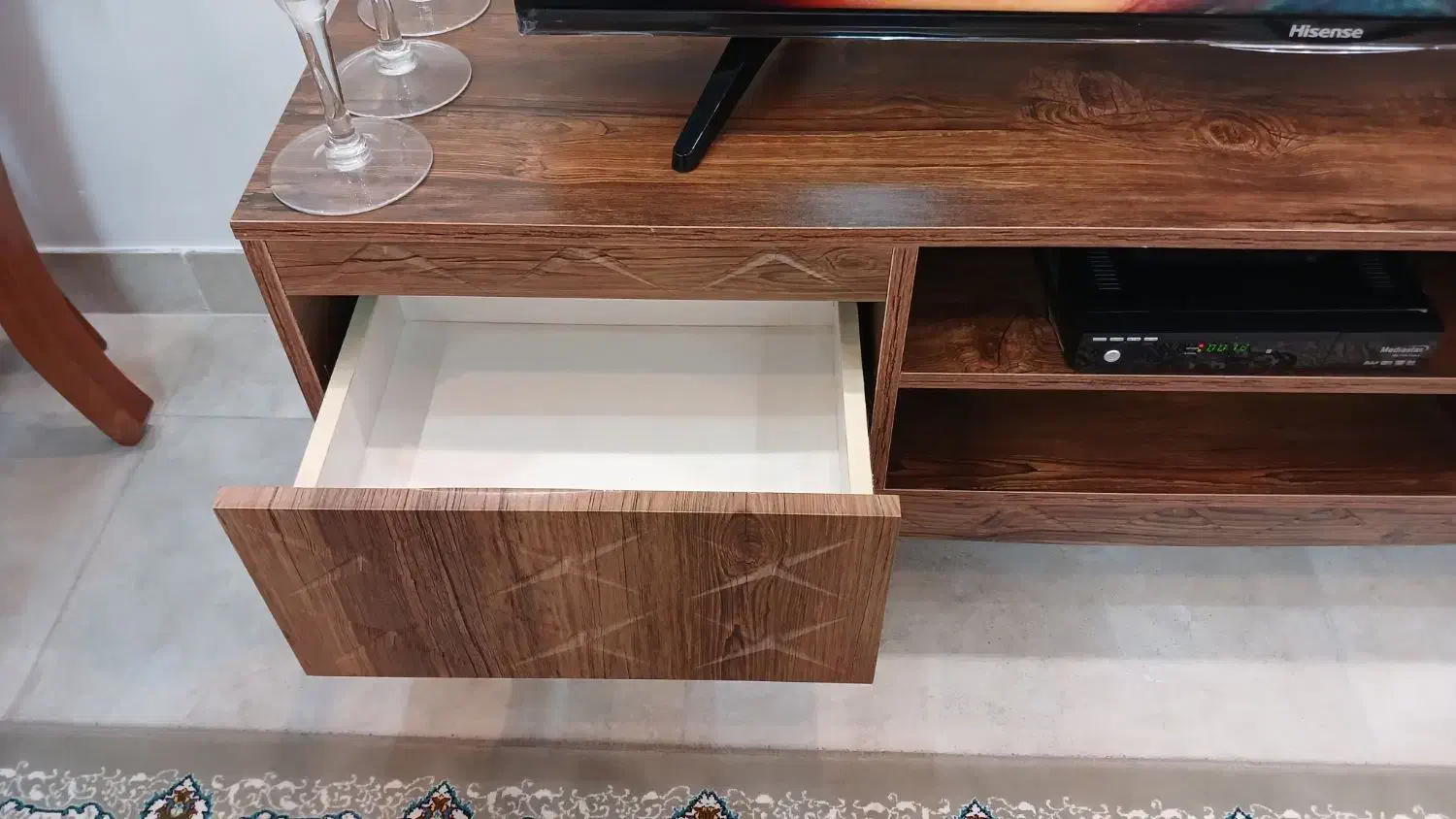 میز تلویزیون نو|میز تلویزیون|لاهیجان, لیل|دیوار