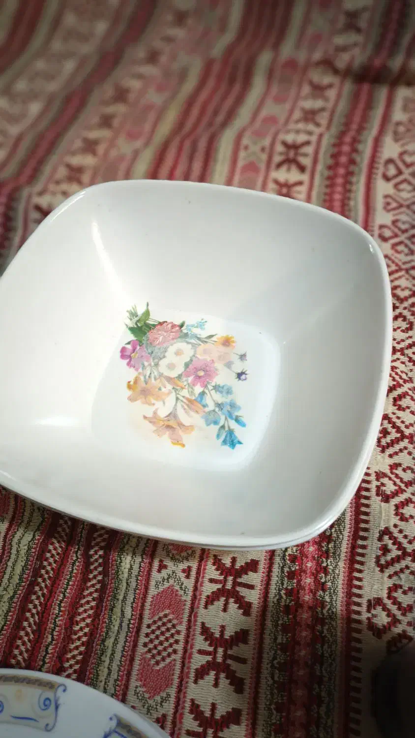 ظروف منزل و۱۵تاپلوخوری گل سرخ|ظروف سرو و پذیرایی|بهارستان, |دیوار