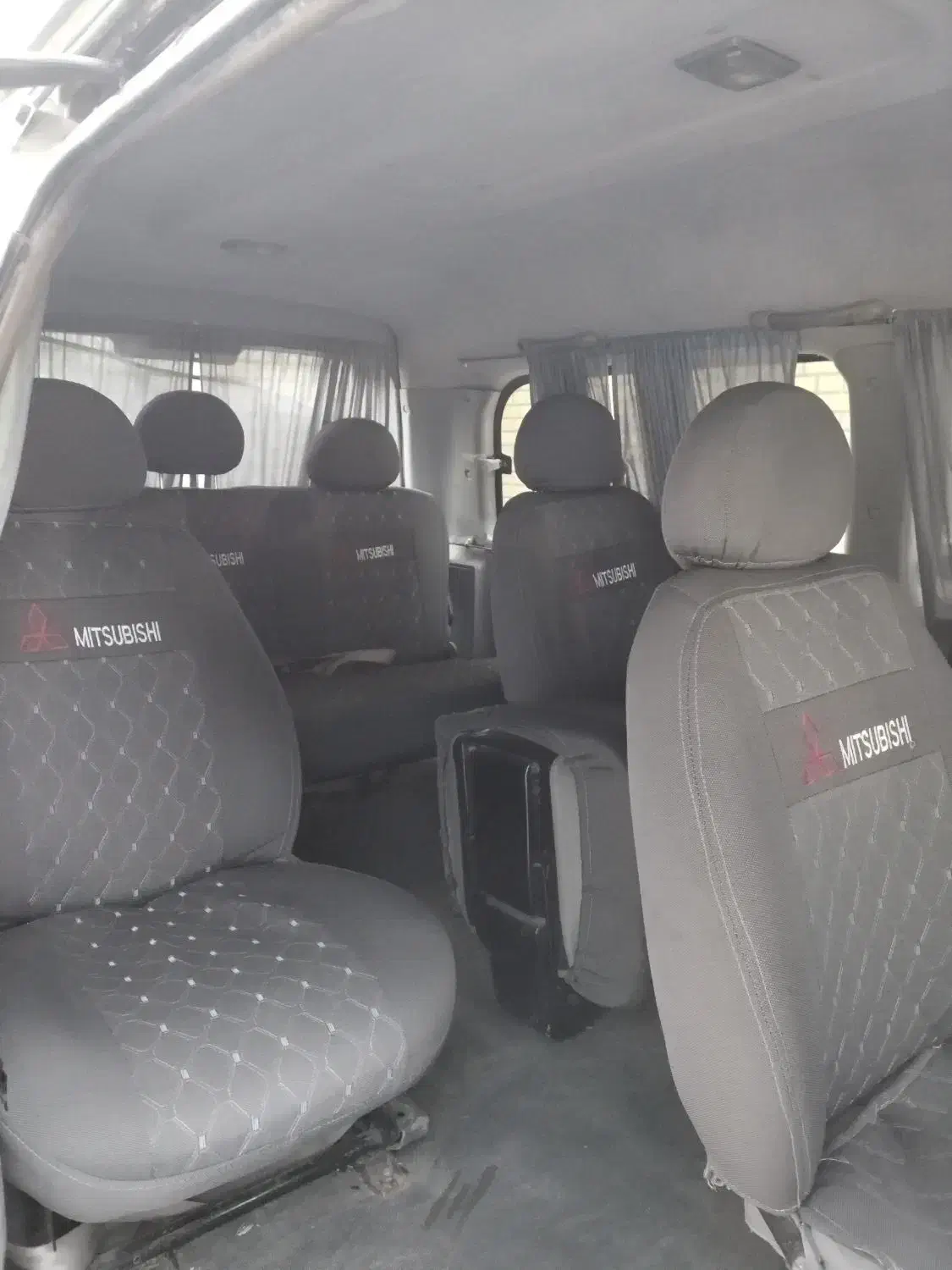 خودروی ون دربستی|خدمات حمل و نقل|نجفآباد, امام خمینی|دیوار