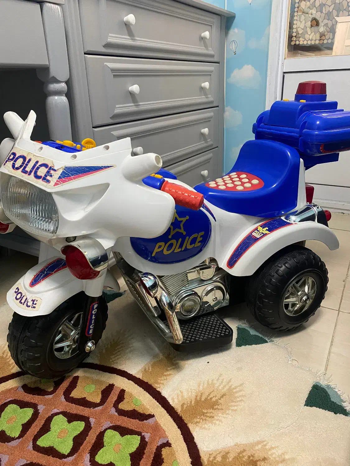 موتور شارژی|اسباب‌بازی بچه|رشت, فلسطین|دیوار