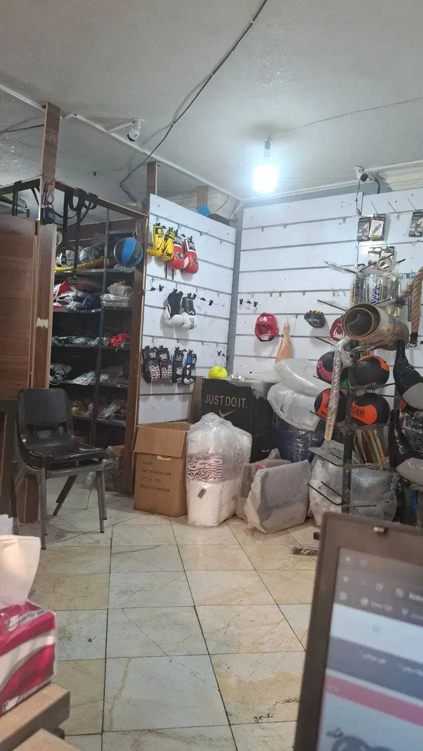 استخدام کاگر|استخدام خدمات فروشگاه و رستوران|تهران, امیریه|دیوار