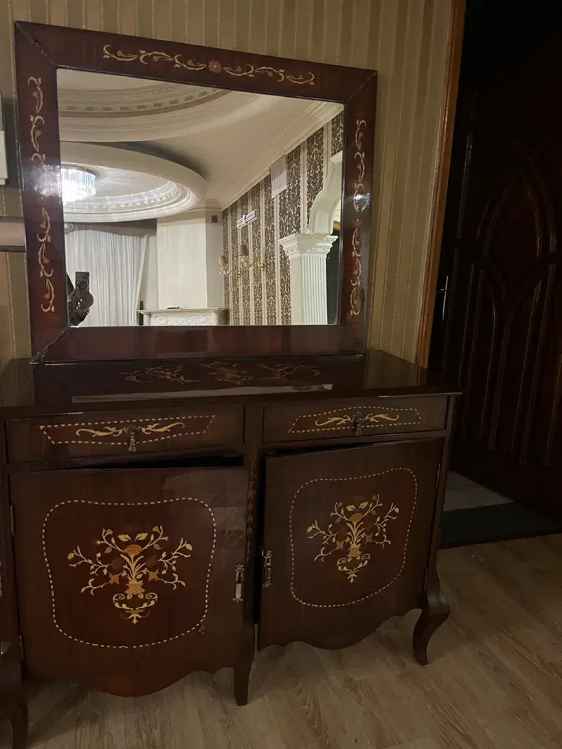 جا کفشی و آینه کنسول معرق کاری|بوفه، ویترین، کنسول|مشهد, شهید فرامرز عباسی|دیوار