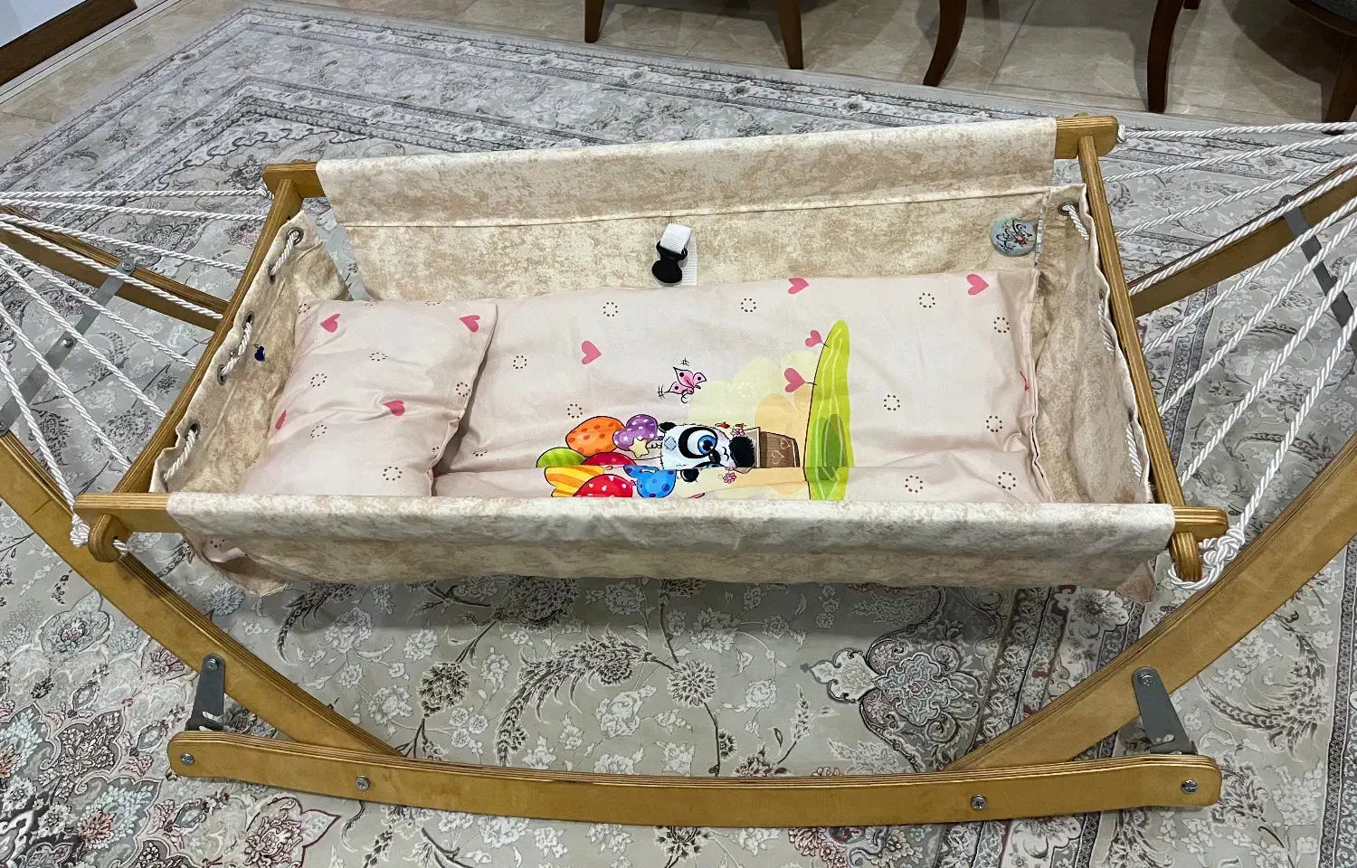 گهواره مدل بانوج|اسباب و اثاث بچه|بجنورد, |دیوار