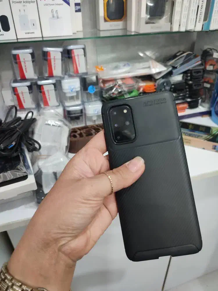 s20 plus|موبایل|قم, نیروگاه|دیوار