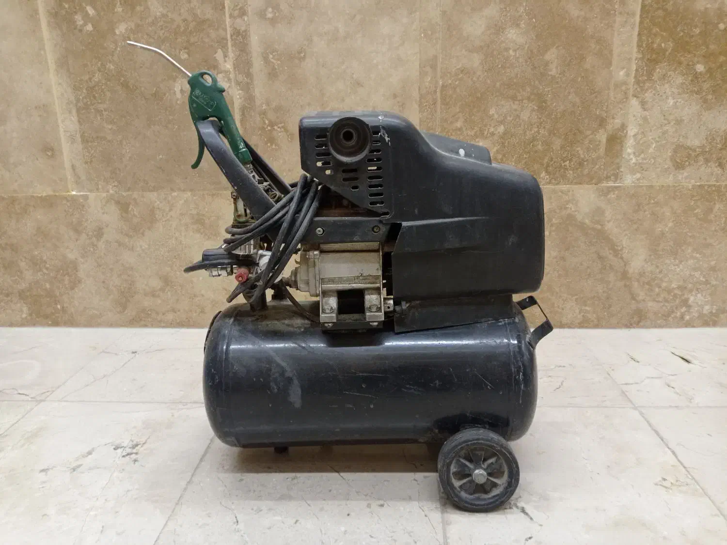 پمپ باد 50 لیتری|ابزارآلات|تهران, جنت‌آباد جنوبی|دیوار