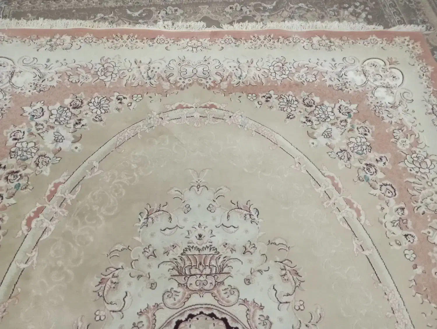 فرش ۹متری یک جفت|فرش|چالوس, |دیوار