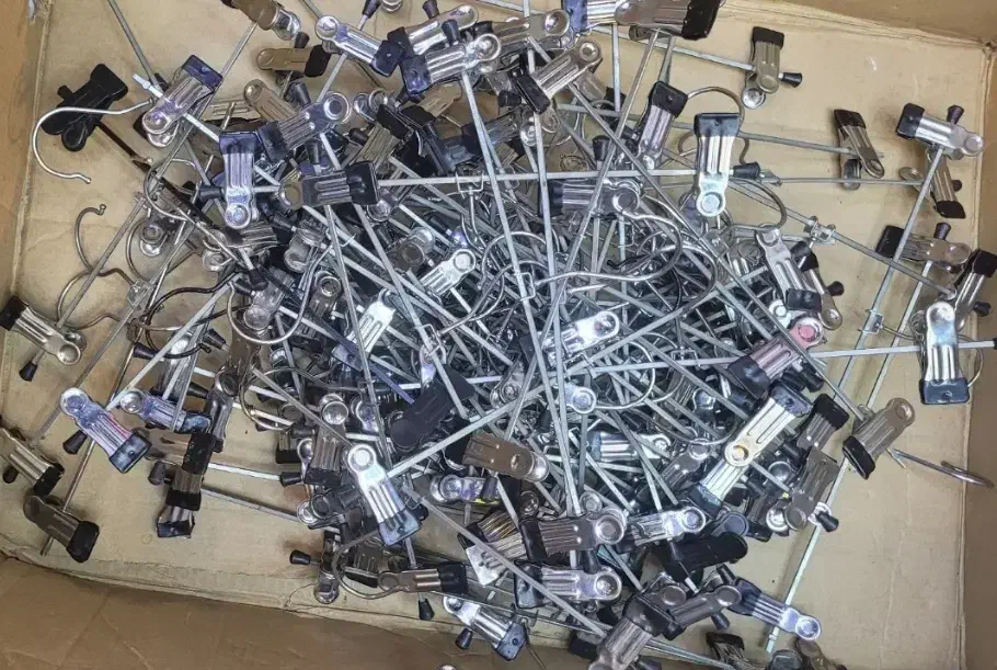 میز پیشخوان مغازه مانکن زنانه و پا گیره رگال|فروشگاه و مغازه|درگهان, |دیوار