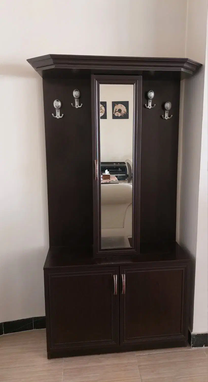 جاکفشی|جاکفشی، کمد، دراور|تنکابن, |دیوار