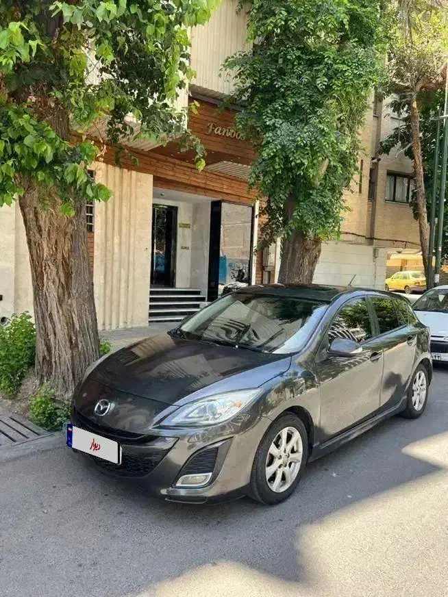 مزدا 3N هاچبک مونتاژ تیپ 3، مدل ۱۳۹۰|خودرو سواری و وانت|اصفهان, ملاصدرا|دیوار