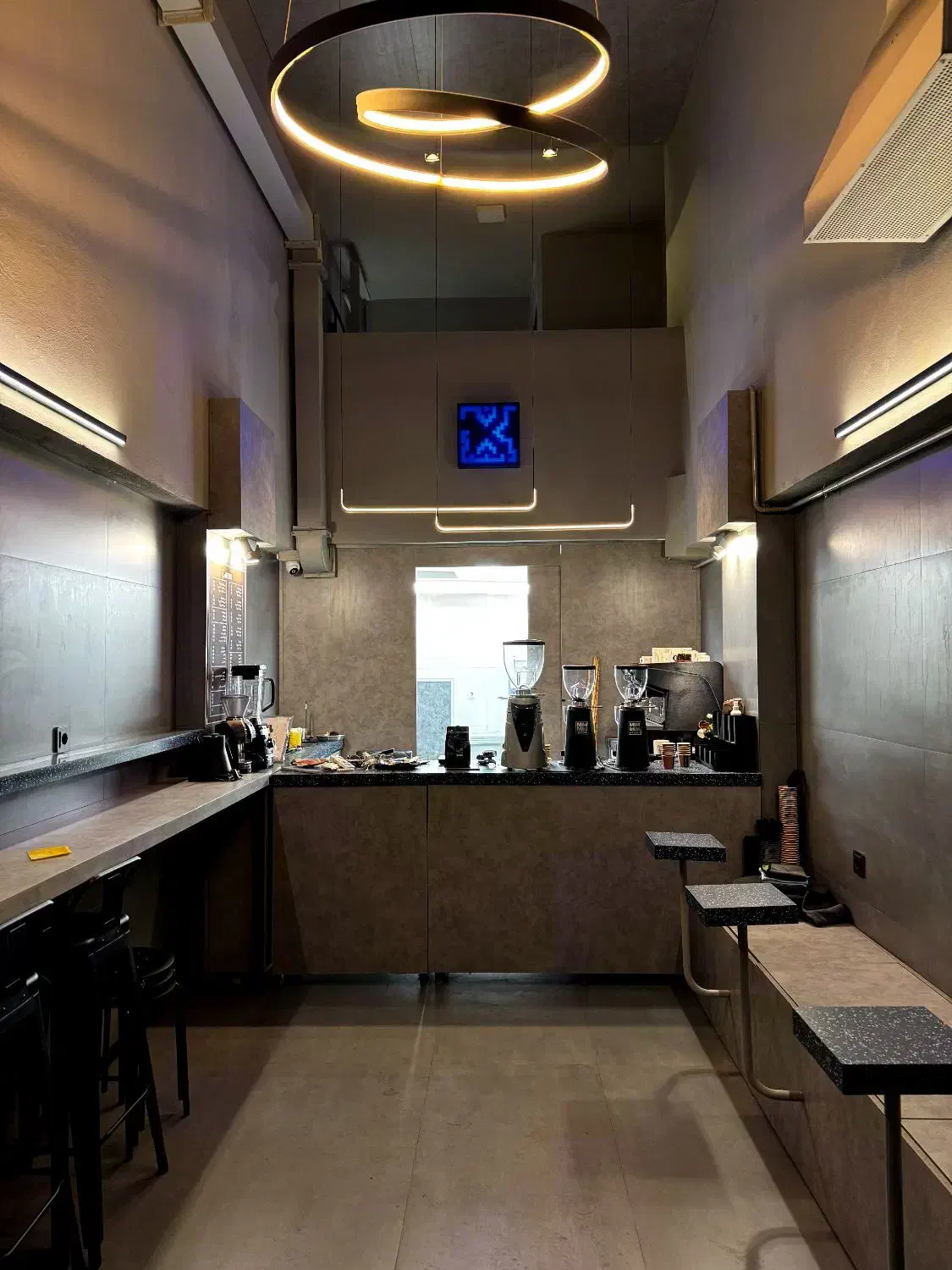 اجاره کافه با تجهیزات|اجارهٔ مغازه و غرفه|رشت, گلباغ نماز|دیوار