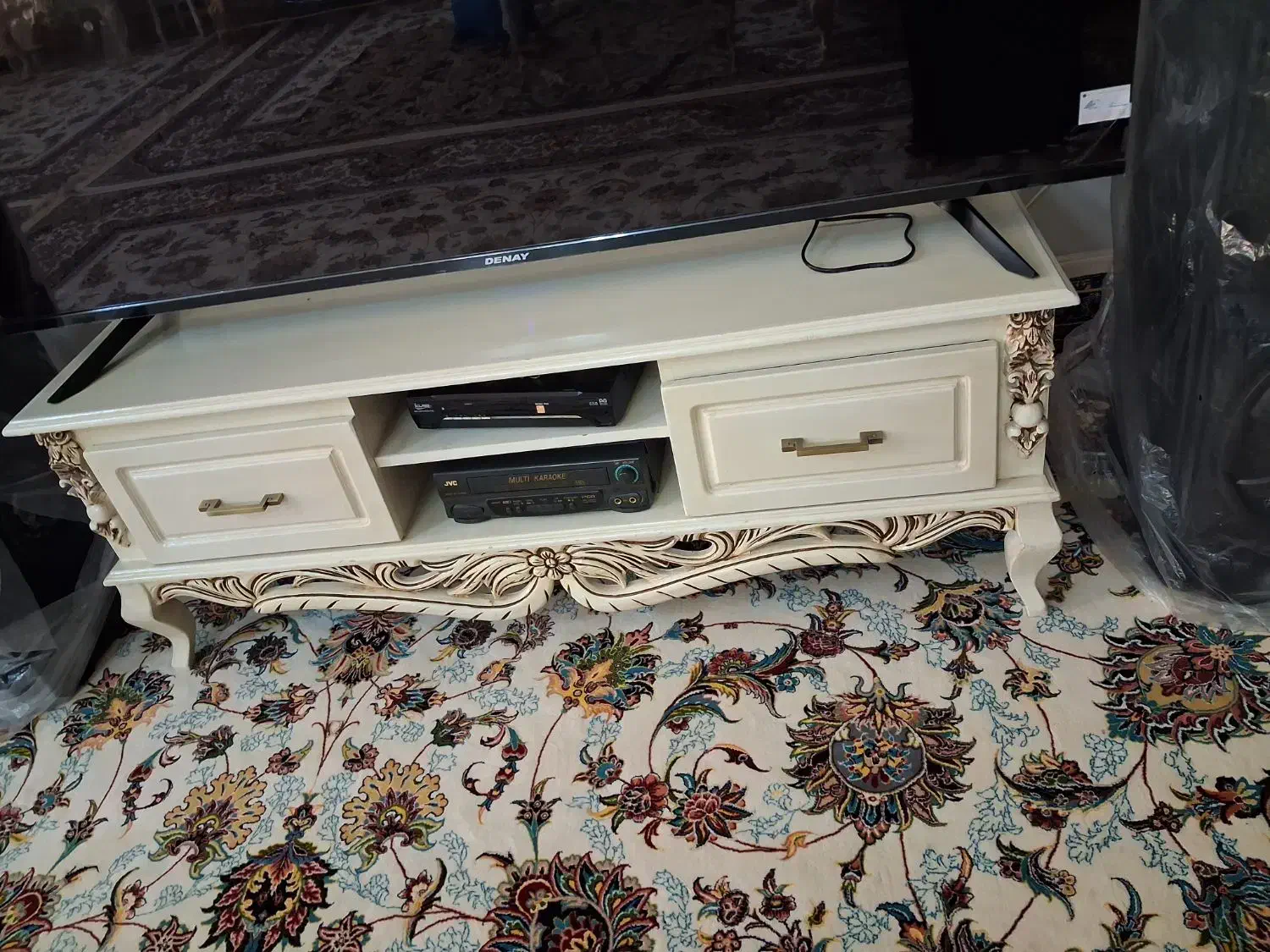 میز تلویزیون جا کفشی میز کنسول گنجه ساعت|میز تلویزیون|تربتحیدریه, پیشکوه|دیوار