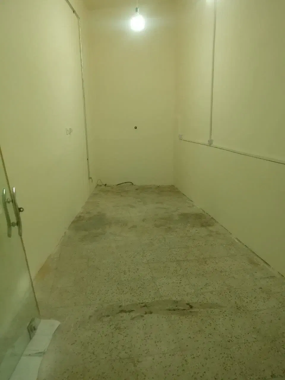 مغازه ۱۷ متری|اجارهٔ مغازه و غرفه|سبزوار, گلشن|دیوار