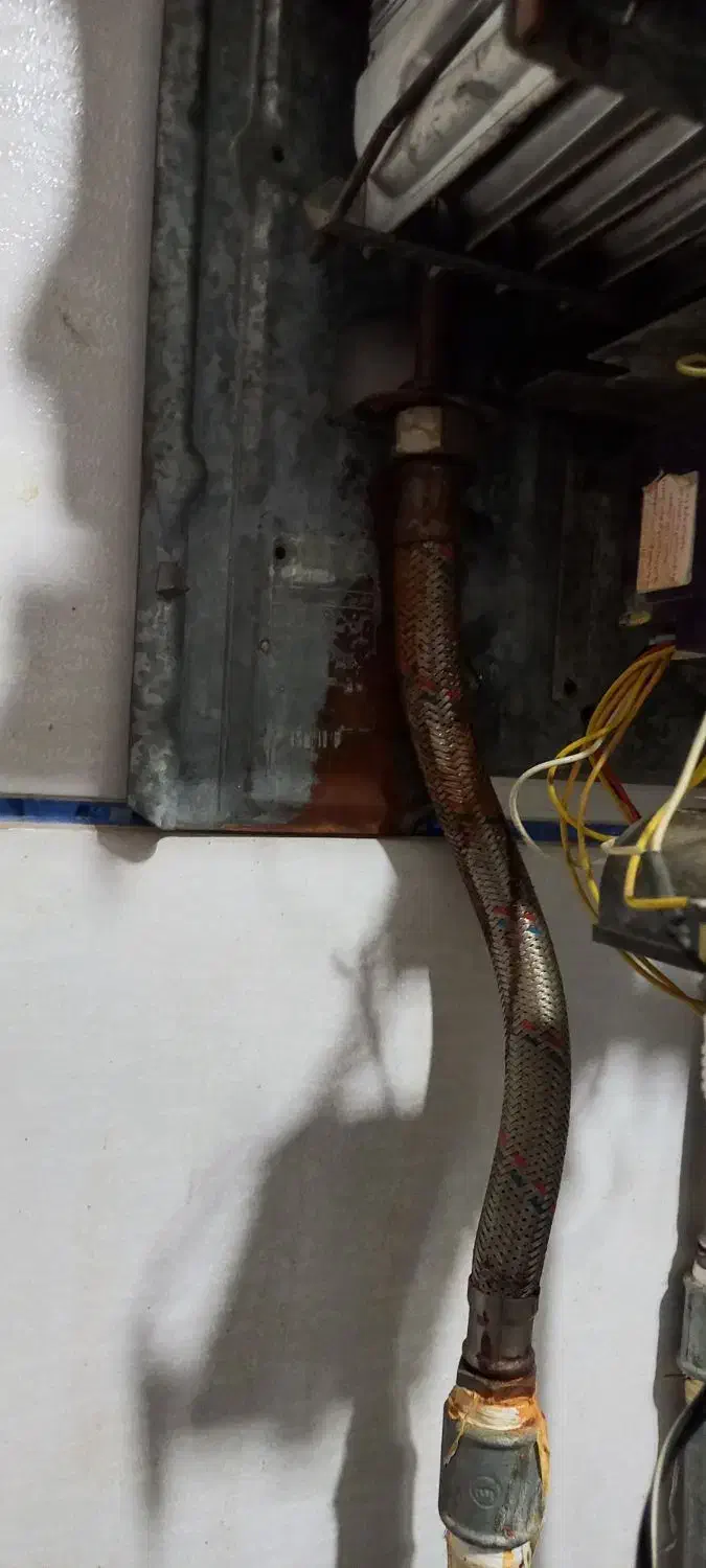 نصب و تعمیر و سرویس آبگرمکن بوتان در منزل|خدمات پیشه و مهارت|برازجان, |دیوار