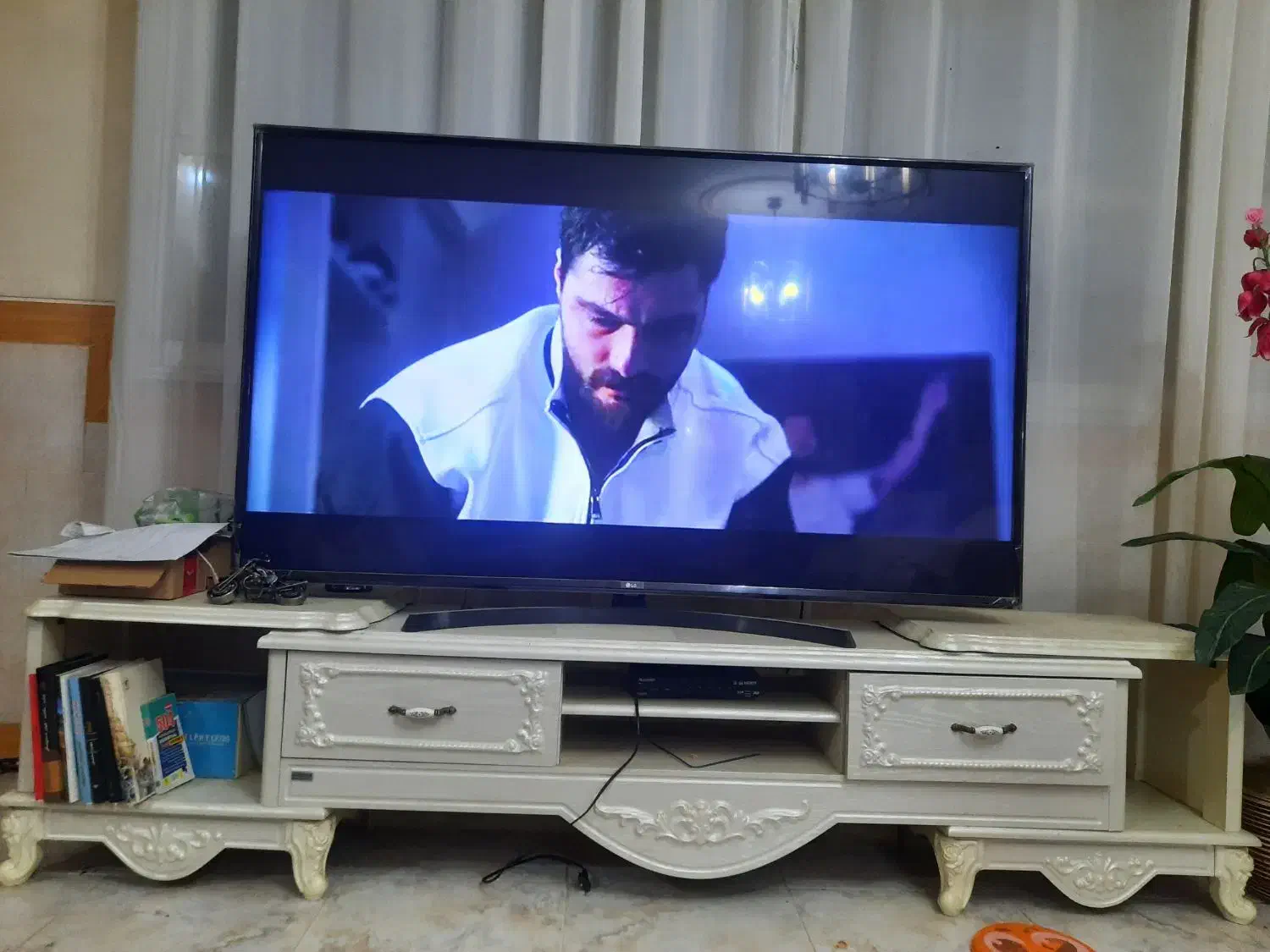 تلویزیون LGuk6400|تلویزیون و پروژکتور|کرمان, |دیوار