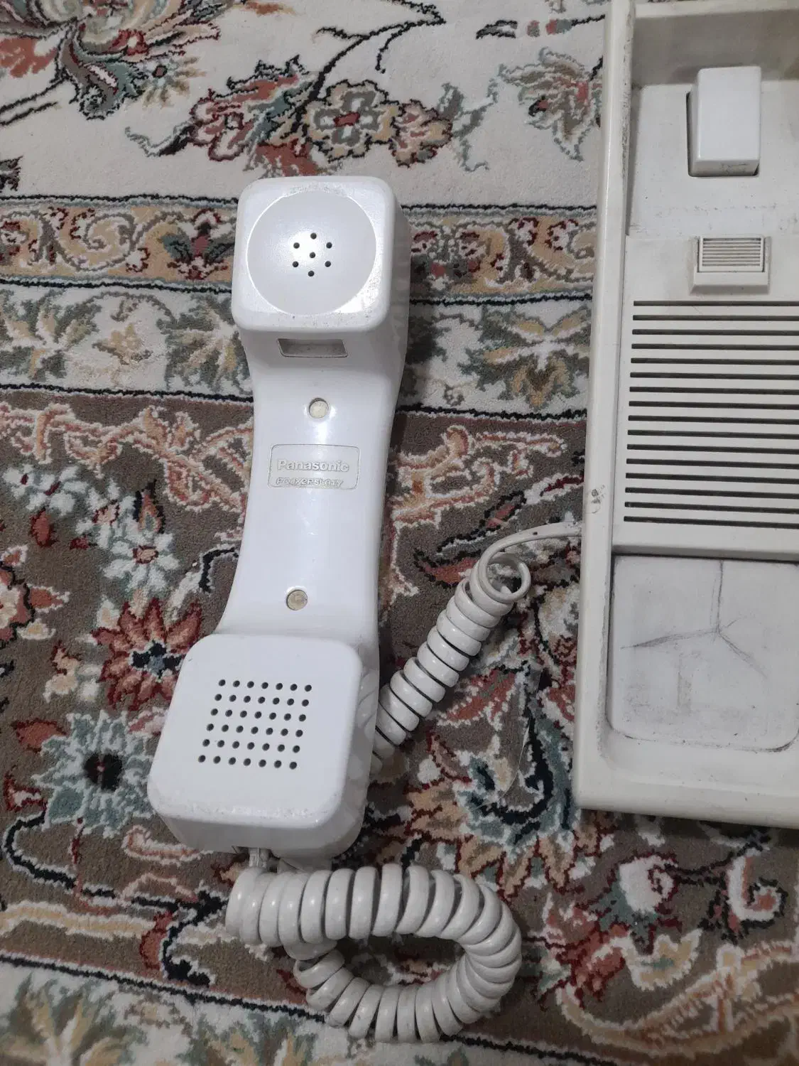 تلفن|تلفن رومیزی|اسلام‌شهر, باغ فیض|دیوار