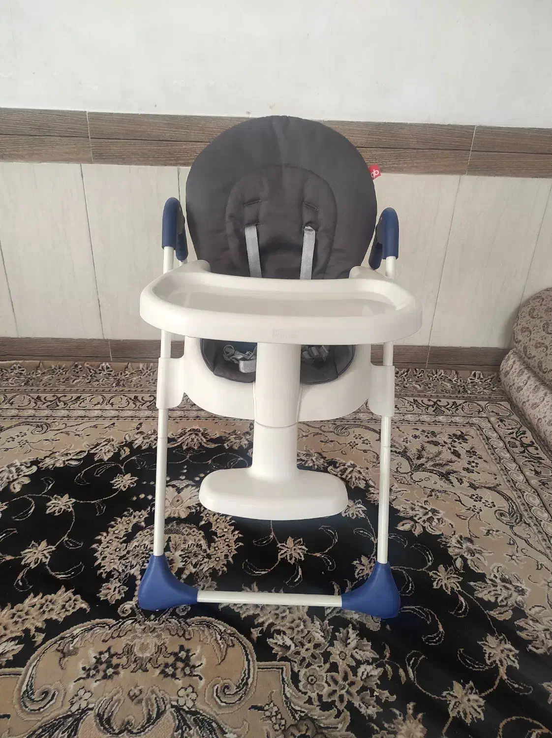 صندلی غذای کودک مارک gb سالم درحدنو|تخت و صندلی بچه|شیراز, شهرک مهدی‌آباد|دیوار