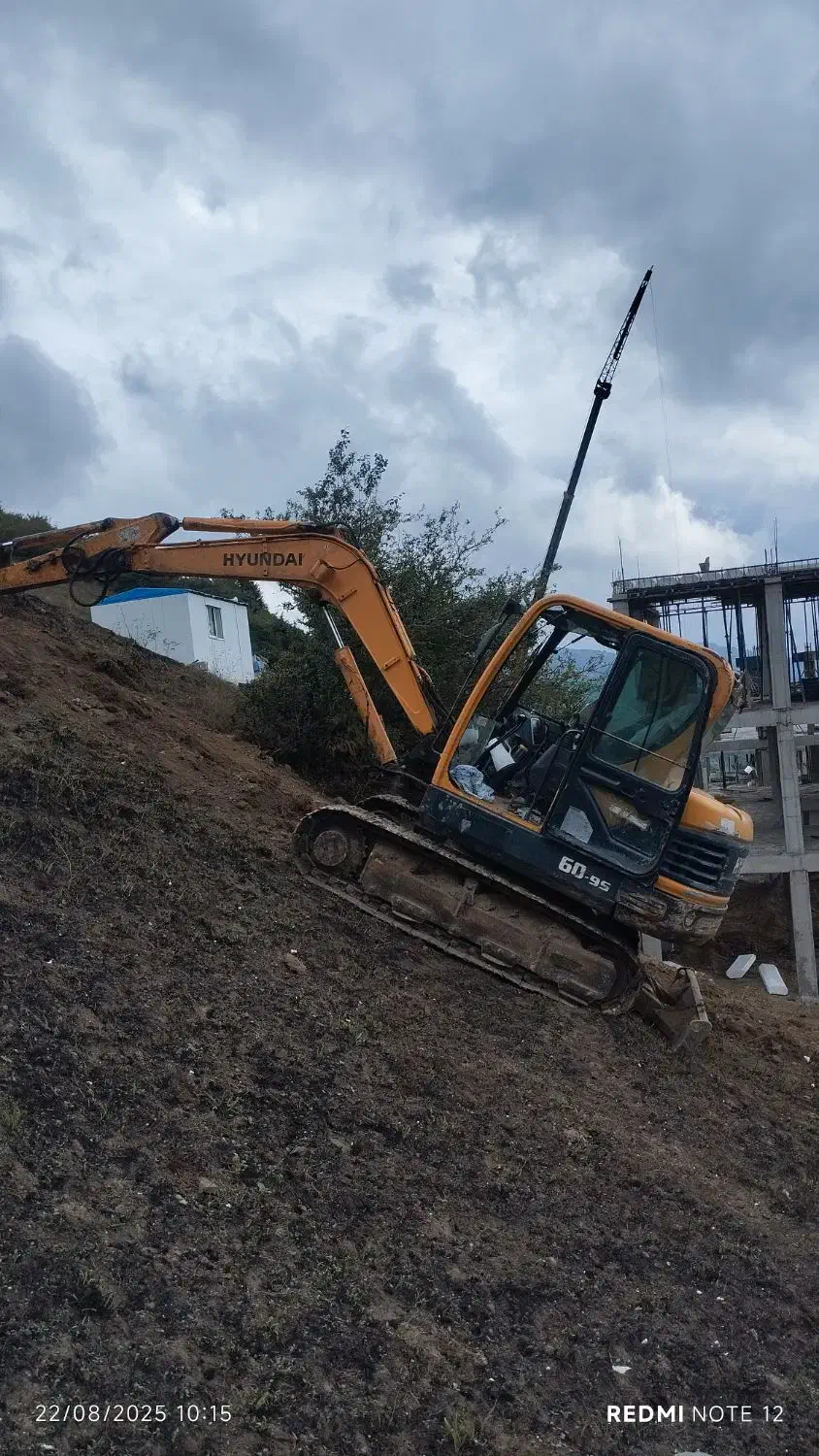 اجاره مینی بیل زنجیری باپیکور|خودرو سنگین|رشت, منظریه|دیوار