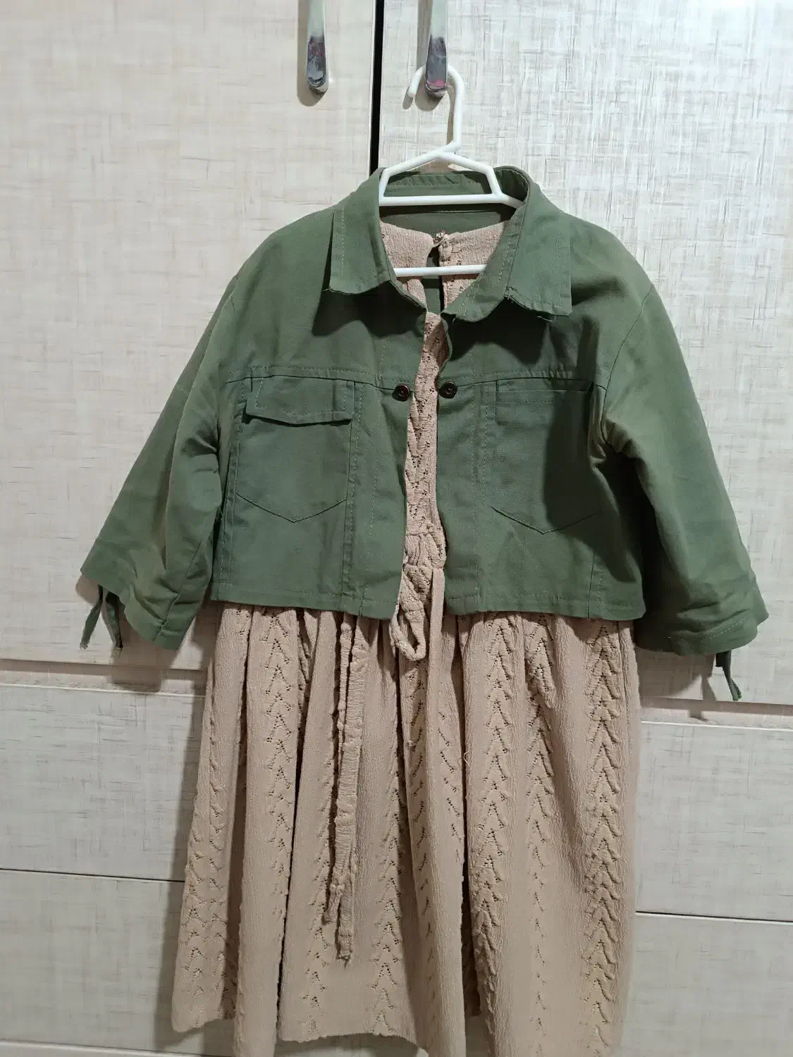 لباس بچگانه|کفش و لباس بچه|بروجرد, |دیوار