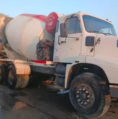 بتون ریزی + بتون آماده سیمان|خدمات پیشه و مهارت|تهران, ستارخان|دیوار