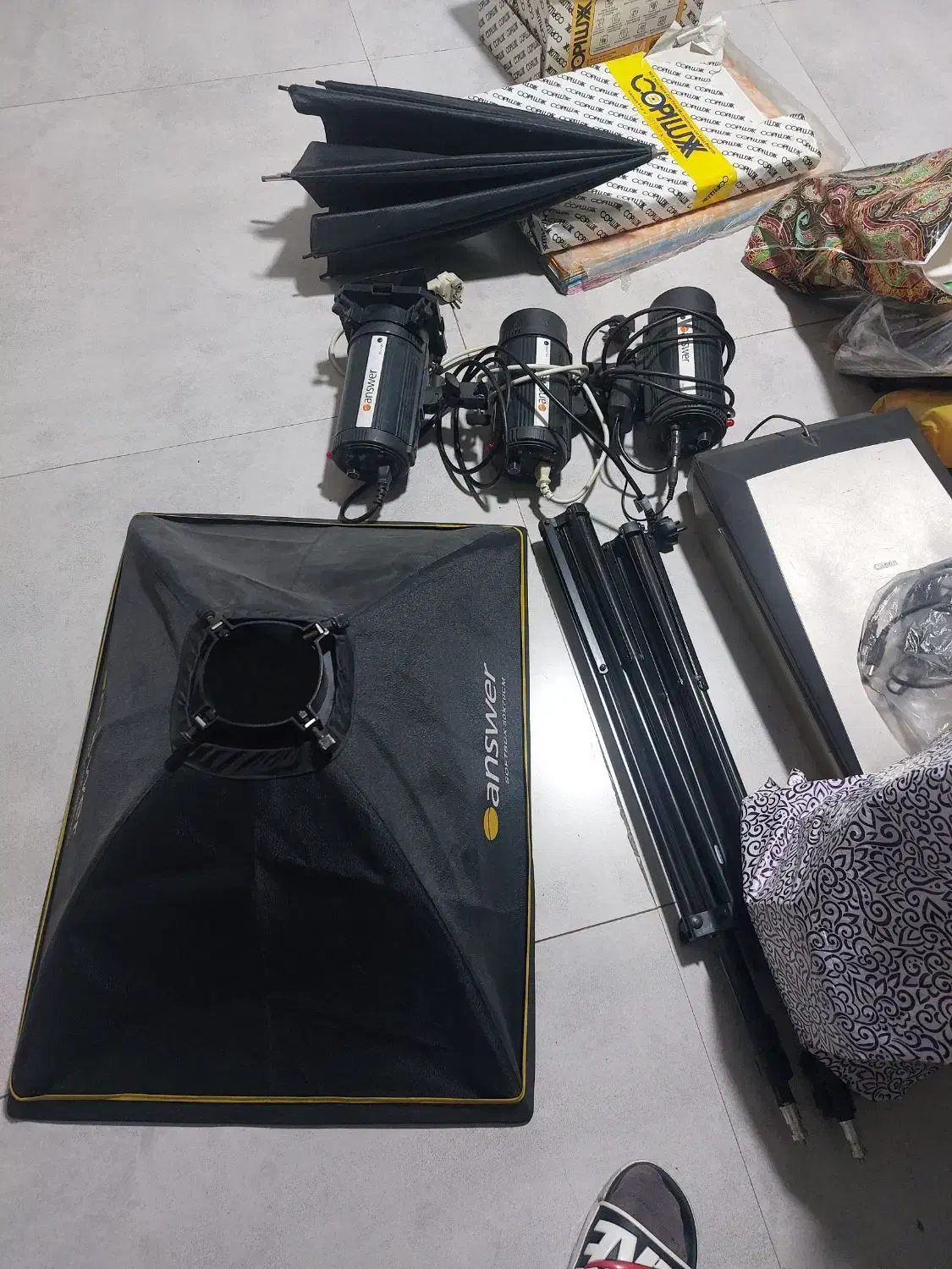 ست کامل فلاش چتر ۱۷۰ ژول انسر|دوربین عکاسی و فیلمبرداری|زرگرشهر, |دیوار