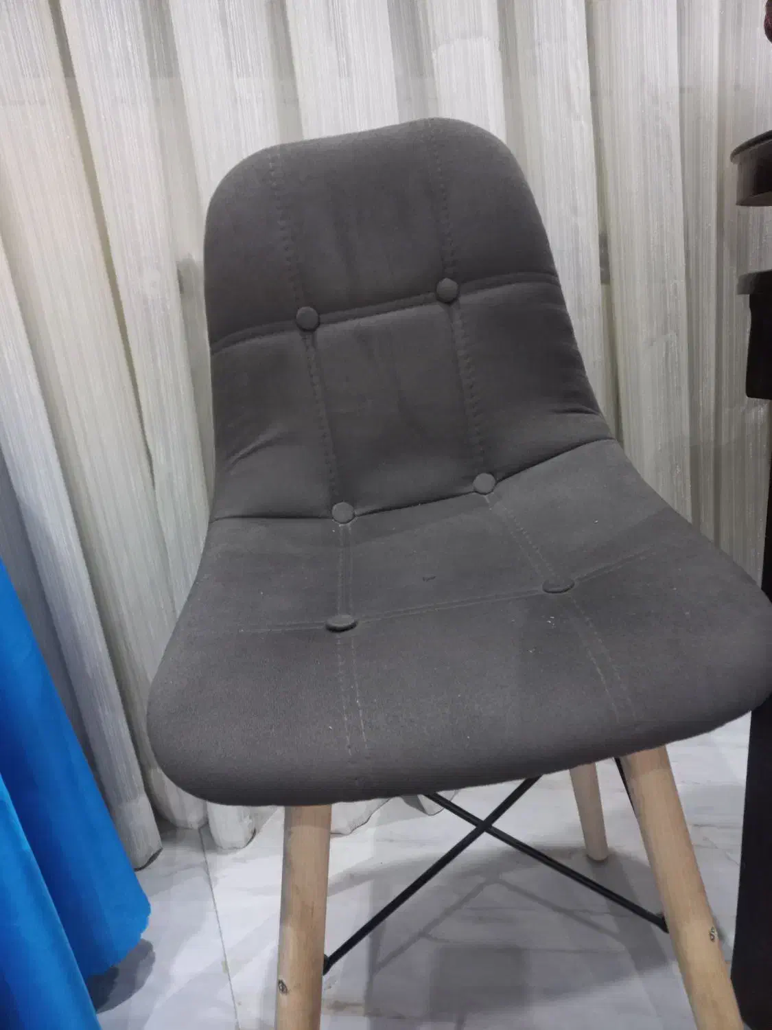 صندلی|صندلی و نیمکت|زاهدان, |دیوار