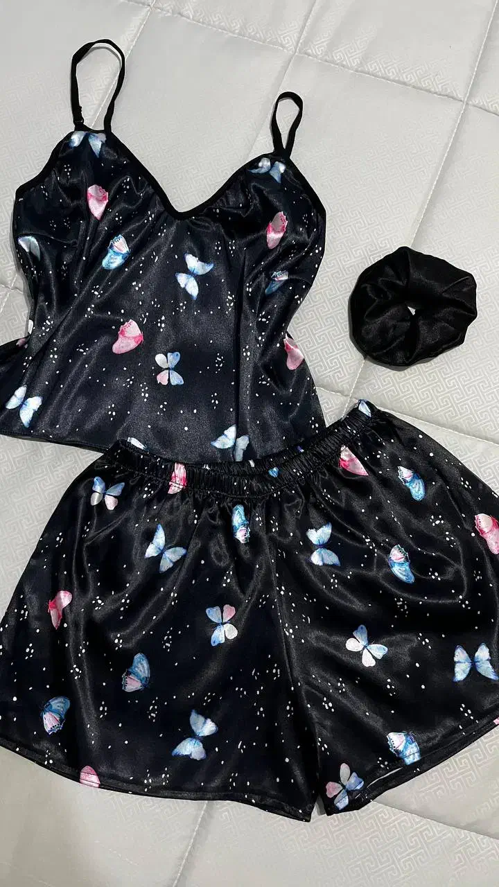 ست تاپ شلوارک ساتن ست لباس خواب زنانه|لباس|نسیم‌شهر, |دیوار