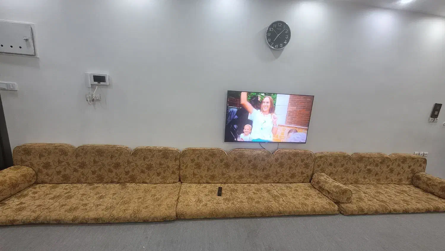 پشتی خلیجی زیباوخوشرنگ|پشتی|اهواز, مجاهد|دیوار