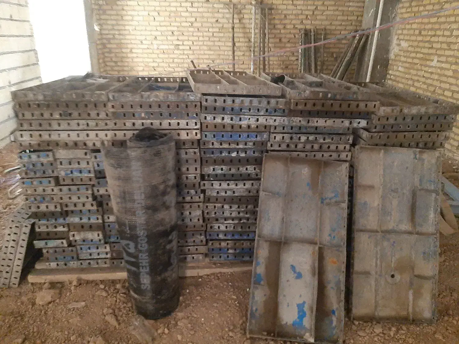 قالب فلز نوع|ابزارآلات|کرج, خرمدشت|دیوار