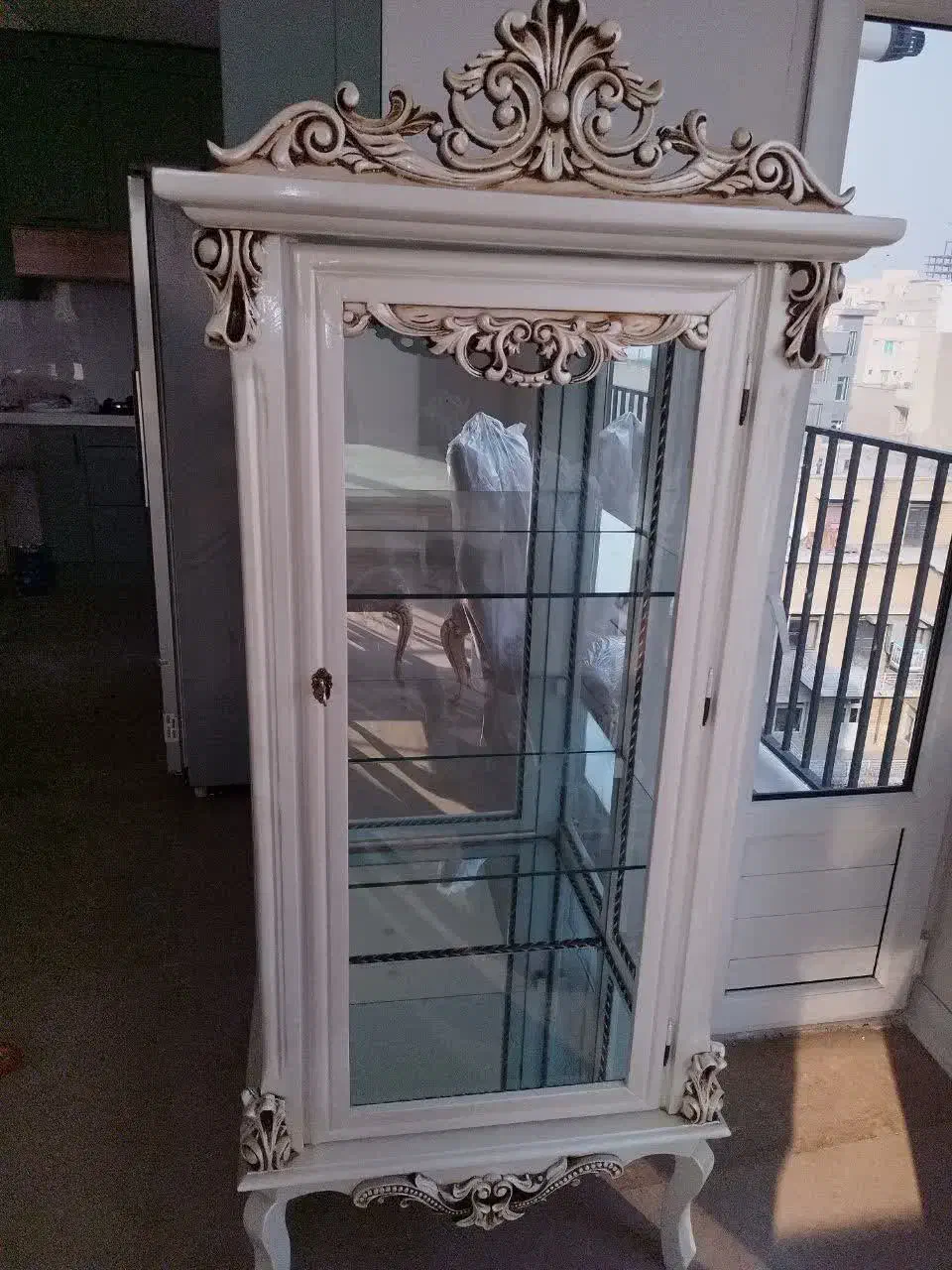 ویترین پایه دار|بوفه، ویترین، کنسول|تهران, بهجت‌آباد|دیوار